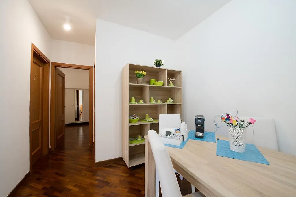 Domus Bb - Plaza Hotell Fiumicino Pensionat
